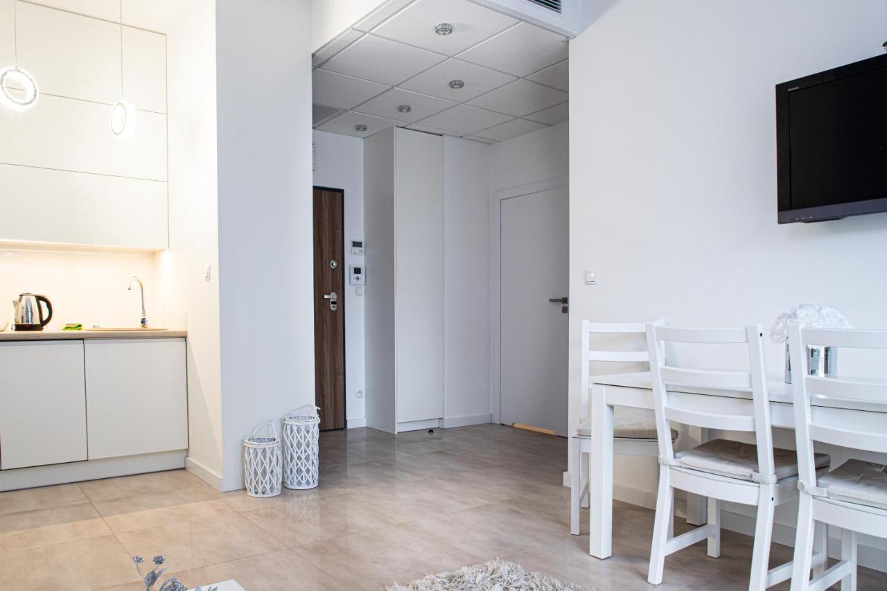 Wola Glamour Apartment Varsó Kültér fotó